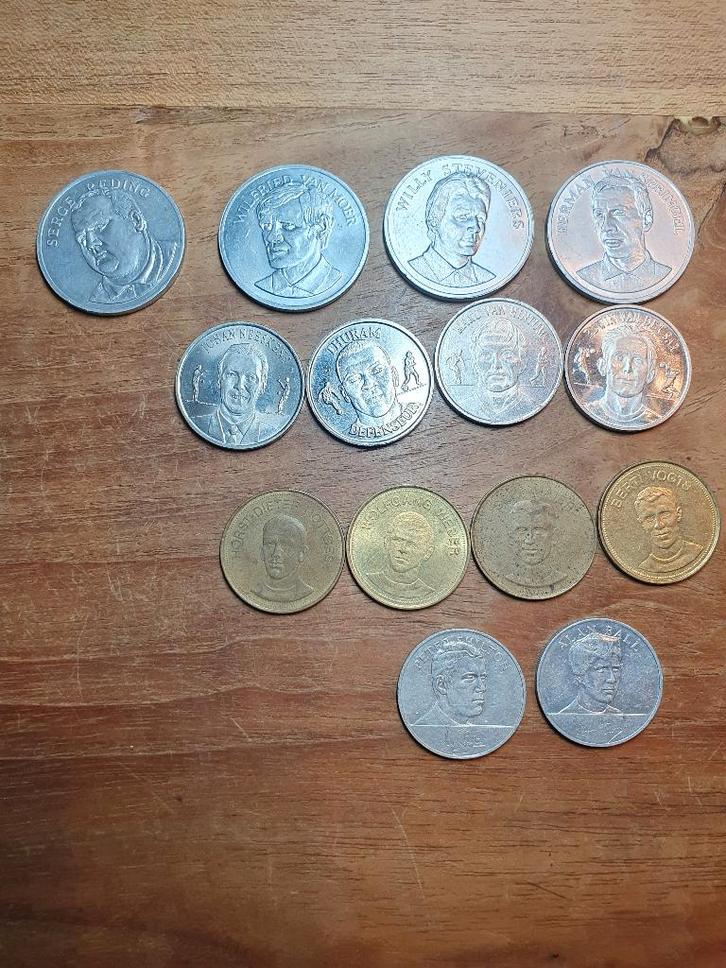 Diverse voetbalmunten set bevat Edwin van der Sar!, Postzegels en Munten, Penningen en Medailles, Overige materialen, Ophalen of Verzenden