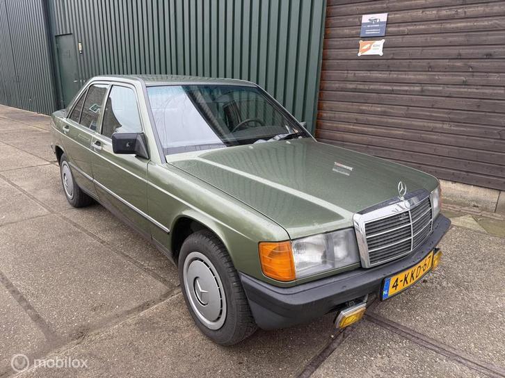 Mercedes-Benz 190-serie 2.0 E AUT/S.dak, Auto's, Oldtimers, Bedrijf, Te koop, ABS, Open dak, Panoramadak, Mercedes-Benz, Benzine
