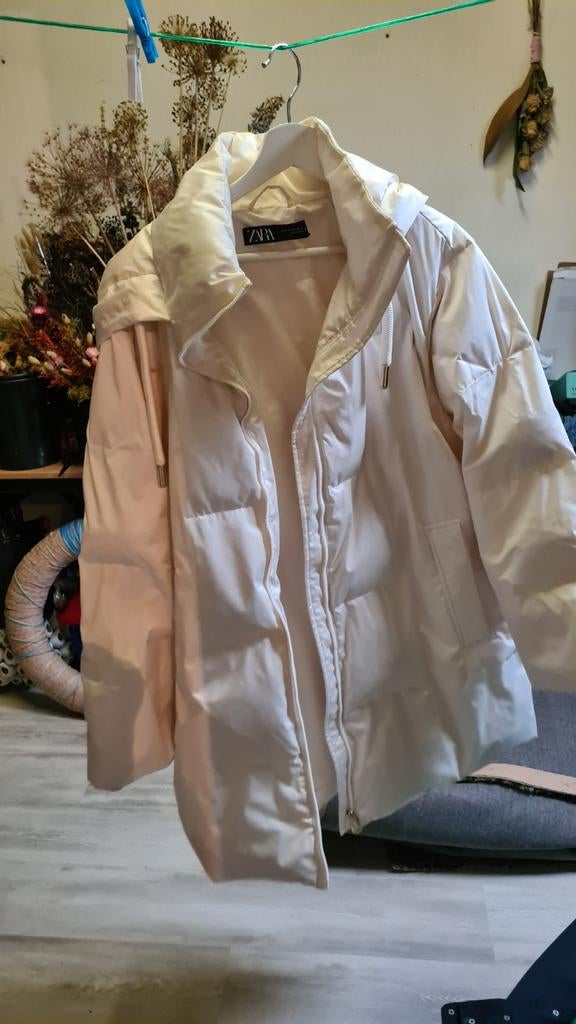 Jas zara wit., Ophalen, Zo goed als nieuw, Maat 46/48 (XL) of groter, Wit
