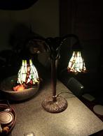 Tiffany dubbele Lelie tafellamp, 60 cm hoog, Ophalen