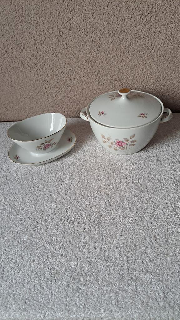 Bavaria Schumann Arzberg Soepterrine en Sauskom, Antiek en Kunst, Antiek | Servies los, Ophalen of Verzenden