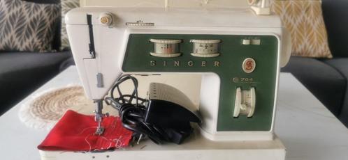 Naaimachine Singer 704 Goed werkende, Hobby en Vrije tijd, Naaimachines en Toebehoren, Gebruikt, Naaimachine, Singer, Ophalen of Verzenden