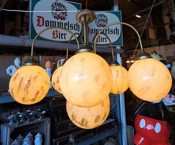 2 mooie grote grand café lampen met gemarmerde glazen bollen beschikbaar voor biedingen