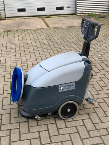 Schrobmachine Nilfisk SC 400 beschikbaar voor biedingen