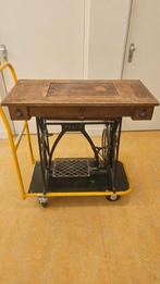 Pfaff Gietijzeren Naaitafel met Naaimachine, Antiek en Kunst, Antiek | Naaimachines, Ophalen