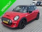 Mini Mini Electric Yours 33 kWh*AUTOM.*ECC*CRUISE*PANO*H&K*, Gebruikt, 33 kWh, 4 stoelen, Lichtsensor