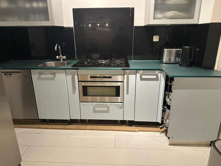 Keuken te koop incl goed apparatuur!, Huis en Inrichting, Keuken | Complete keukens, Gebruikt, Enkelwandige keuken, Blauw, Overige materialen