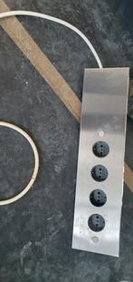 Thebo Stopcontact voor in keukenblad, Doe-het-zelf en Verbouw, Ophalen, Gebruikt, Stopcontact