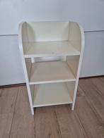 Leuk wit laag boekenkastje, Ophalen, Met plank(en), Gebruikt, Minder dan 100 cm