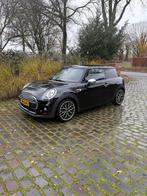 Mini 1.2 ONE 2015 Zwart  john works 18 “ sportvelgen, Auto's, Mini, Voorwielaandrijving, 4 stoelen, 1198 cc, Zwart
