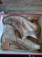 Poccopazza Hakken - Gratis af te halen! Delft, Ophalen, Pumps, Beige, Poccopazza