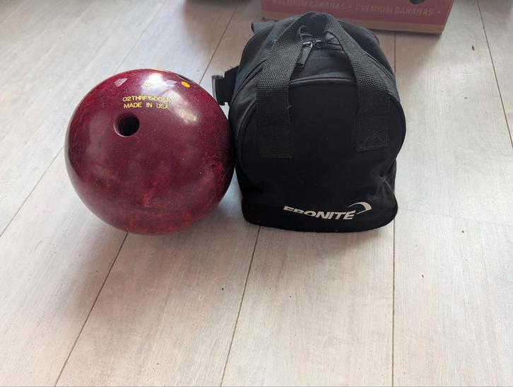 Bowlingbal Storm met tas, Sport en Fitness, Bowlen, Gebruikt, Bal, Ophalen