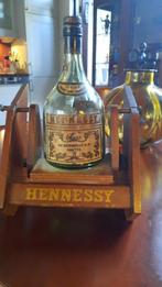 vintage lege fles Hennesy cognac met houten schommelschenker, Verzamelen, Merken en Reclamevoorwerpen, Ophalen of Verzenden