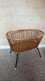Bamboo/ rotan poppenwieg, Ophalen of Verzenden, Zo goed als nieuw, Babypop