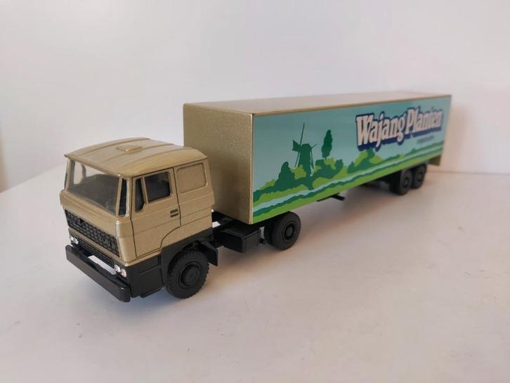 Lion Car Lion Toys Daf 2800 trekker met oplegger Wajang, Hobby en Vrije tijd, Modelauto's | 1:50, Gebruikt, Bus of Vrachtwagen