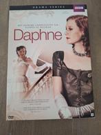 Daphne - Het geheime liefdesleven van Daphne du Maurier, Vanaf 12 jaar, Ophalen of Verzenden, Zo goed als nieuw, Waargebeurd drama