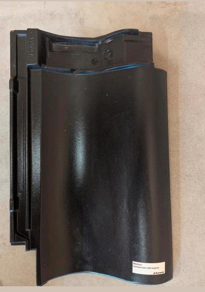 60 stuks dakpan Koramic Madura Vulkaan zwart (755), Doe-het-zelf en Verbouw, Dakpannen en Dakbedekking, Nieuw, Dakpannen, Steen of Klei