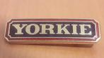 YORKIE Rowntree York Nestlé milk chocolate bar enamel broche, Verzamelen, Merk, Ophalen of Verzenden, Speldje of Pin, Zo goed als nieuw