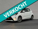 Toyota Yaris 1.5 Hybrid Active Automaat Airco, 4 cilinders, Wit, Bedrijf, Hybride Elektrisch/Benzine
