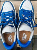 Nike Jordans blauw/wit, Kleding | Dames, Schoenen, Ophalen, Blauw, Nike, Sneakers of Gympen