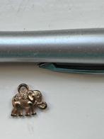 Olifant hangertje, Overige materialen, Ophalen of Verzenden, Zo goed als nieuw, Zilver