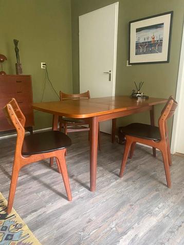 Vintage Deens 3 x teakhouten Erik Buch eetkamerst. model 310 beschikbaar voor biedingen