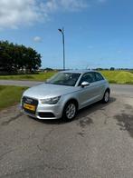 Audi A1 1.2 TFSI Attraction Pro Line Businuss /nieuwe apk, Auto's, Audi, Voorwielaandrijving, A1, 4 cilinders, 4 stoelen
