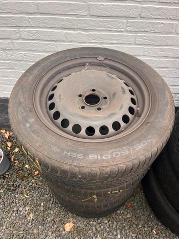 Volvo v60 bj 2012 winterbanden velgen banden beschikbaar voor biedingen