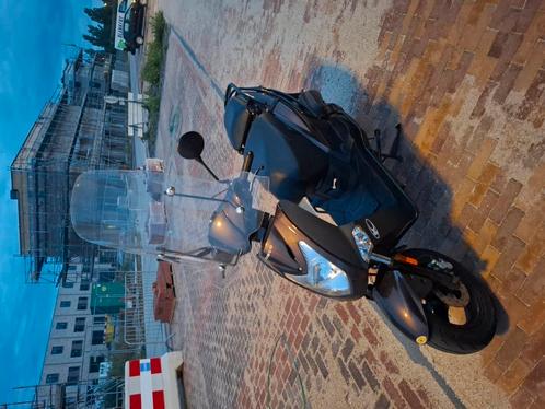 Kymco agility 50, Fietsen en Brommers, Scooters | Kymco, Zo goed als nieuw, Agility, Maximaal 25 km/u, Benzine, Ophalen