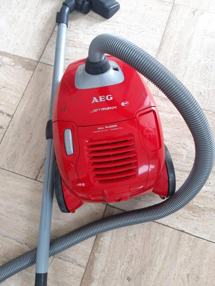 AEG Jetmaxx Stofzuiger - Goed Werkend!, Witgoed en Apparatuur, Stofzuigers, Gebruikt, Stofzuiger, Minder dan 1200 watt, Stofzak