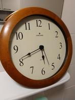 Junghans hout met kunststof quartz wandklok, Ophalen of Verzenden, Wandklok