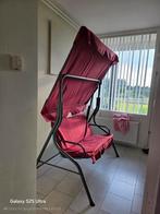 Schommelbank 3-persoons

Bordeauxrodekleur, Tuin en Terras, Tuinsets en Loungesets, Ophalen of Verzenden, Zo goed als nieuw, 3 zitplaatsen