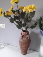 Ouderwetse kruik met kunst zonnebloemen, Ophalen