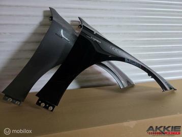Mercedes A45 AMG Spatbord rechts W177 A1778810800 beschikbaar voor biedingen