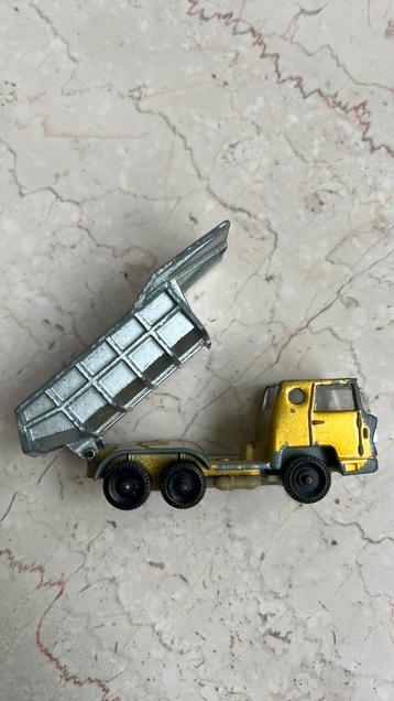 Majorette Bernard Ech 1/100 Vintage Truck beschikbaar voor biedingen