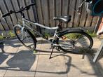 Btwin riverside 120, Fietsen en Brommers, Fietsen | Heren | Herenfietsen, Ophalen, Zo goed als nieuw, Overige merken