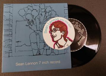 Sean Lennon VINYL SINGLE Home NIEUW Beatles John Lennon beschikbaar voor biedingen