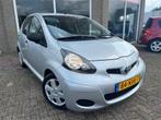 Toyota Aygo 1.0-12V Access - 5 Deurs - Airco - 2011, Auto's, Toyota, Voorwielaandrijving, Stof, Gebruikt, Zwart