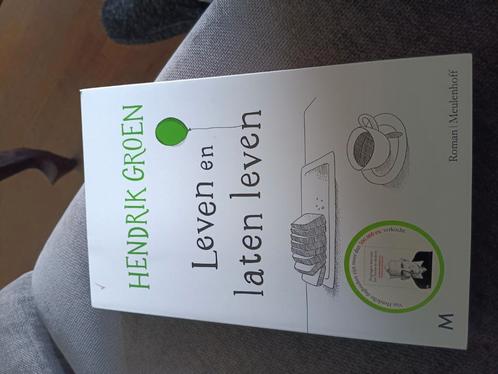 Hendrik Groen - Leven en laten leven, Boeken, Literatuur, Zo goed als nieuw, Nederland, Ophalen of Verzenden