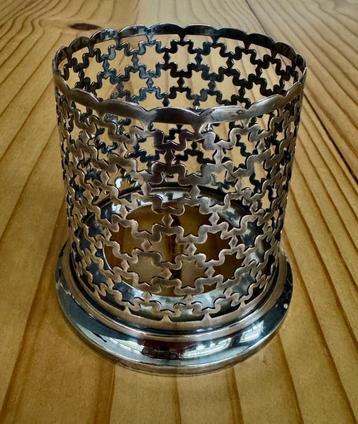 Vintage metalen theeglashouder /waxinelichthouder - sterren beschikbaar voor biedingen