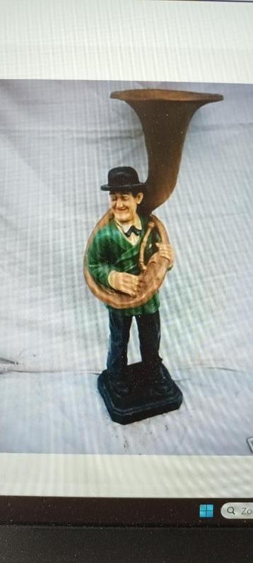 GEZOCHT: Bijzondere Laurel en Hardy beelden GOEDE PRIJS beschikbaar voor biedingen