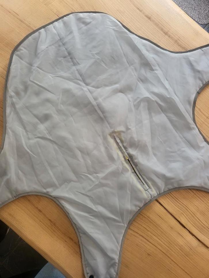 Beeztees hondenjas allia  68cm, Dieren en Toebehoren, Hondenkleding, Hondenjas, Ophalen of Verzenden