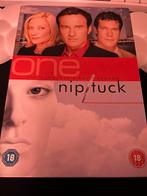 Nip/tuck seizoen 1, Vanaf 12 jaar, Ophalen, Zo goed als nieuw
