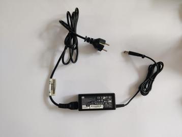 HP Laptop Adapter 65W beschikbaar voor biedingen