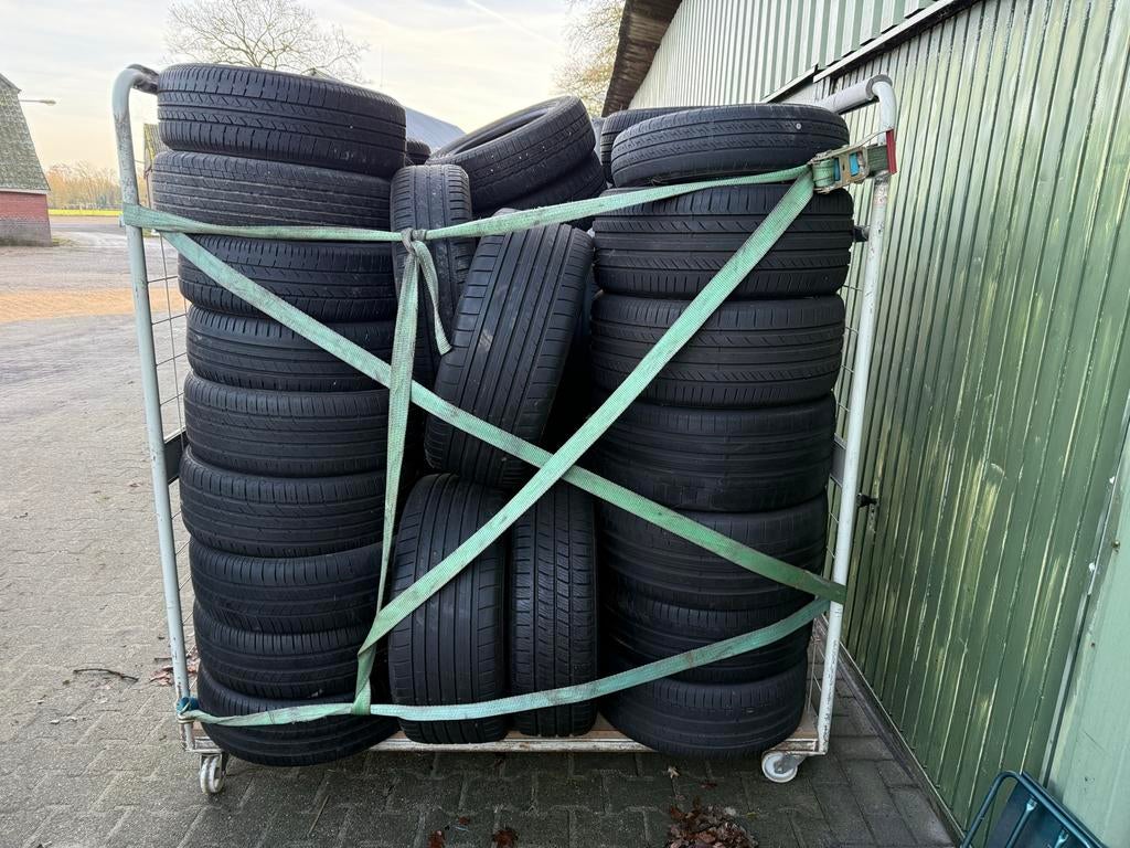 Gebruikte banden met en zonder velgen IN 1 KOOP, Auto-onderdelen, Banden en Velgen, Ophalen, Gebruikt, Zomerbanden, Velg(en)
