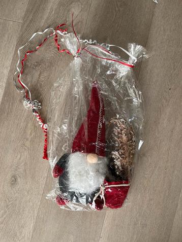 Kerst kabouter beschikbaar voor biedingen
