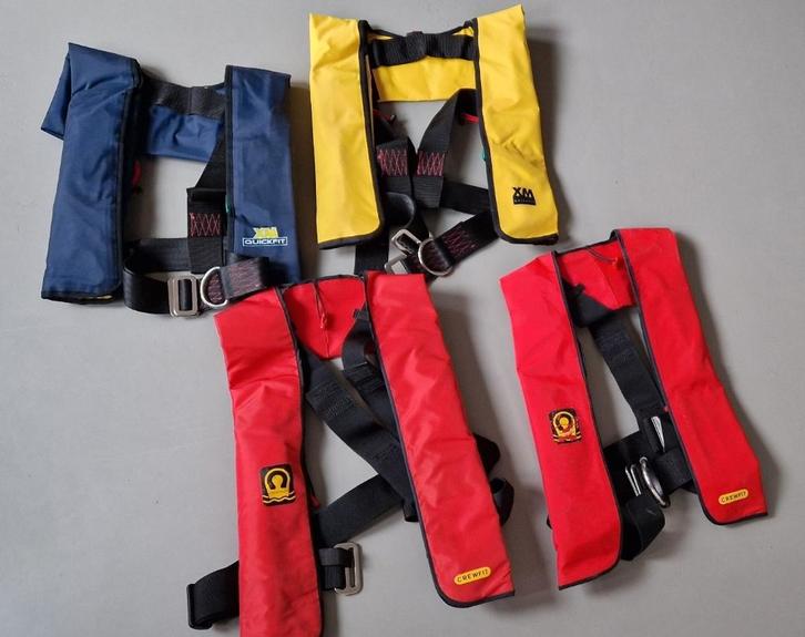 automatisch reddingvest met harnas, Watersport en Boten, Watersportkleding, Gebruikt, Reddingsvest of Zwemvest, Dame of Heer, Ophalen of Verzenden