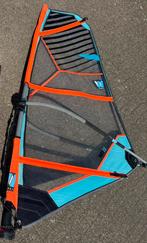 MiniKid 2,0 kinder windsurf tuigage, Watersport en Boten, Windsurfen, Met draagtas, Ophalen of Verzenden, Zo goed als nieuw, Minder dan 5 m²