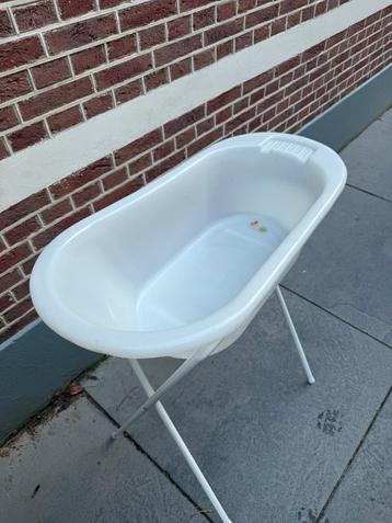 Baby bad beschikbaar voor biedingen