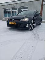 Volkswagen Golf GTI Performance NIEUWE DISTRIBUTIEKETTING, Stof, 1295 kg, 4 cilinders, 1984 cc